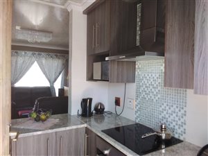 2 Bed House in Vanderbijlpark CE3