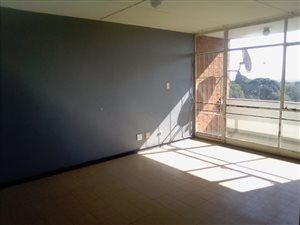 2 Bed Apartment in Empangeni Central