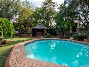 4 Bed House in Sonneglans