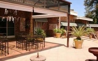 5 Bedroom House in Versterpark
