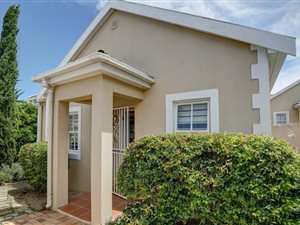 2 Bed Townhouse in Bellville Central