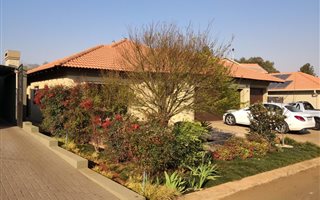 3 Bedroom House in Emfuleni Golf Estate