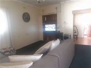 3 Bed House in Lennox Estate