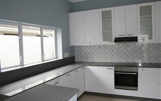 4 Bedroom House in Rondebosch