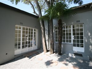 1 Bed Garden Cottage in Orange Grove
