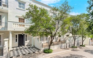 2 Bedroom Apartment in Hyde Park