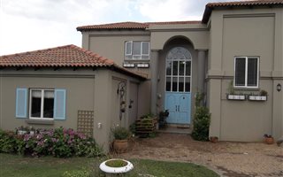 4 Bedroom House in Blue Hills Country Estate
