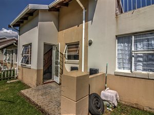2 Bed Townhouse in Rembrandt Park
