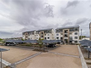 2 Bed Apartment in Somerset Park