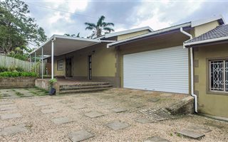 4 Bedroom House in Pinetown Central
