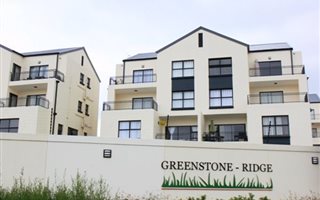 3 Bedroom Apartment in Greenstone Hill