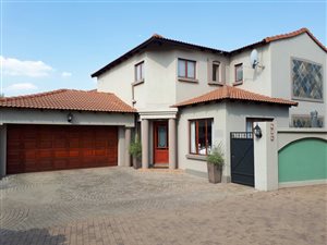 3 Bed House in Emfuleni Golf Estate