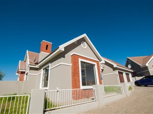 3 Bed Townhouse in Lilyvale