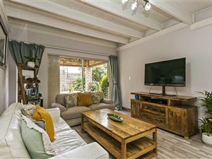 3 Bed Townhouse in Bromhof