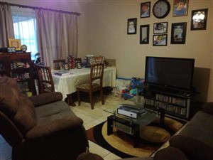 2 Bed Townhouse in East Geduld