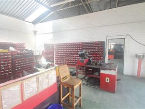 106 m² Commercial space in Booysens