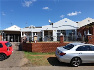 3 Bed House in Northcroft