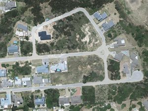 600 m² Land available in Lovemore Park