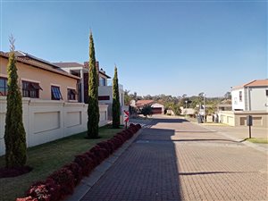 3 Bed House in Kyalami Ridge