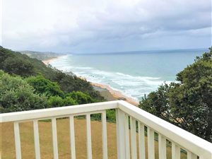 5 Bed House in Umdloti Beach
