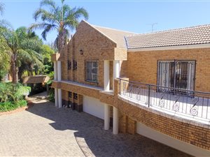 7 Bed House in Bedfordview