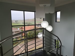 4 Bed House in Westbrook