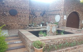 4 Bedroom House in Christiana