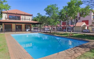 Bachelor apartment in Tijger Valley and surrounds