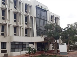 90 m² Commercial space in Tyger Valley