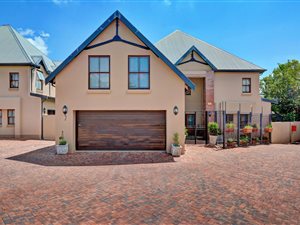 4 Bed Duplex in North Riding