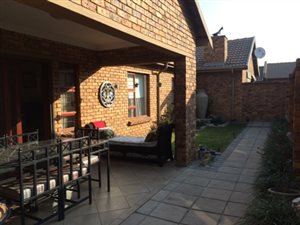 3 Bed Simplex in Bartlett