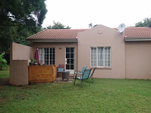 3 Bed Townhouse in Lynnwood Glen