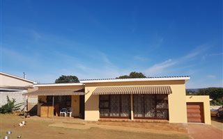 3 Bedroom House in Fairbridge Heights