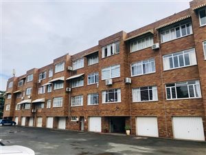 2 Bed Apartment in Berea West