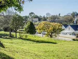 1344 m² Land available in Constantia Upper