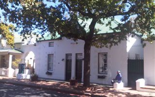 1 Bedroom House in Stellenbosch Central