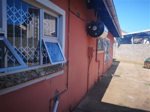 4 Bed House in Palmview
