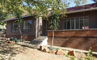 3 Bedroom House in Protea Park