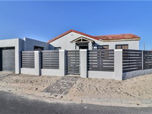 3 Bed House in Mitchells Plain