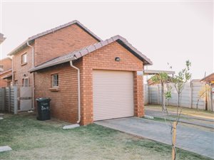 3 Bed House in Dorandia