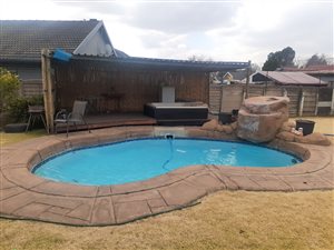 3 Bed House in General Alberts Park