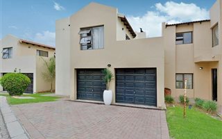 3.5 Bedroom Duplex in Dainfern