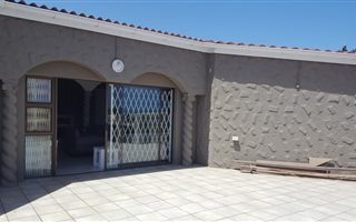 3 Bedroom Townhouse in Umzumbe