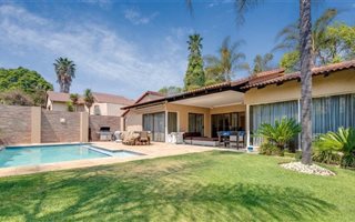 4 Bedroom House in Woodmead