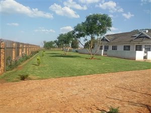 2 ha Farm in Westonaria