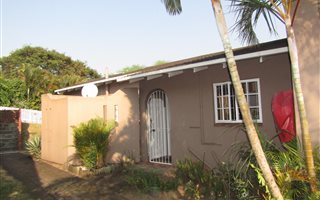 2 Bedroom Simplex in Sherwood