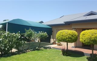 2 Bedroom Townhouse in Declerqville