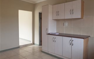 3 Bedroom House in Bloemspruit
