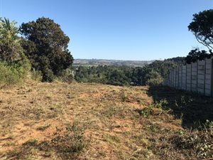 1260 m² Land available in Uvongo