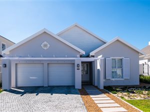3 Bed House in Val de Vie